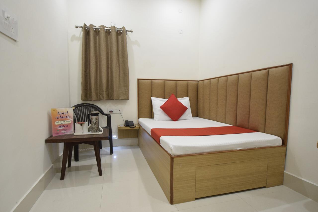 Hotel Atlantic Alwar Exterior foto
